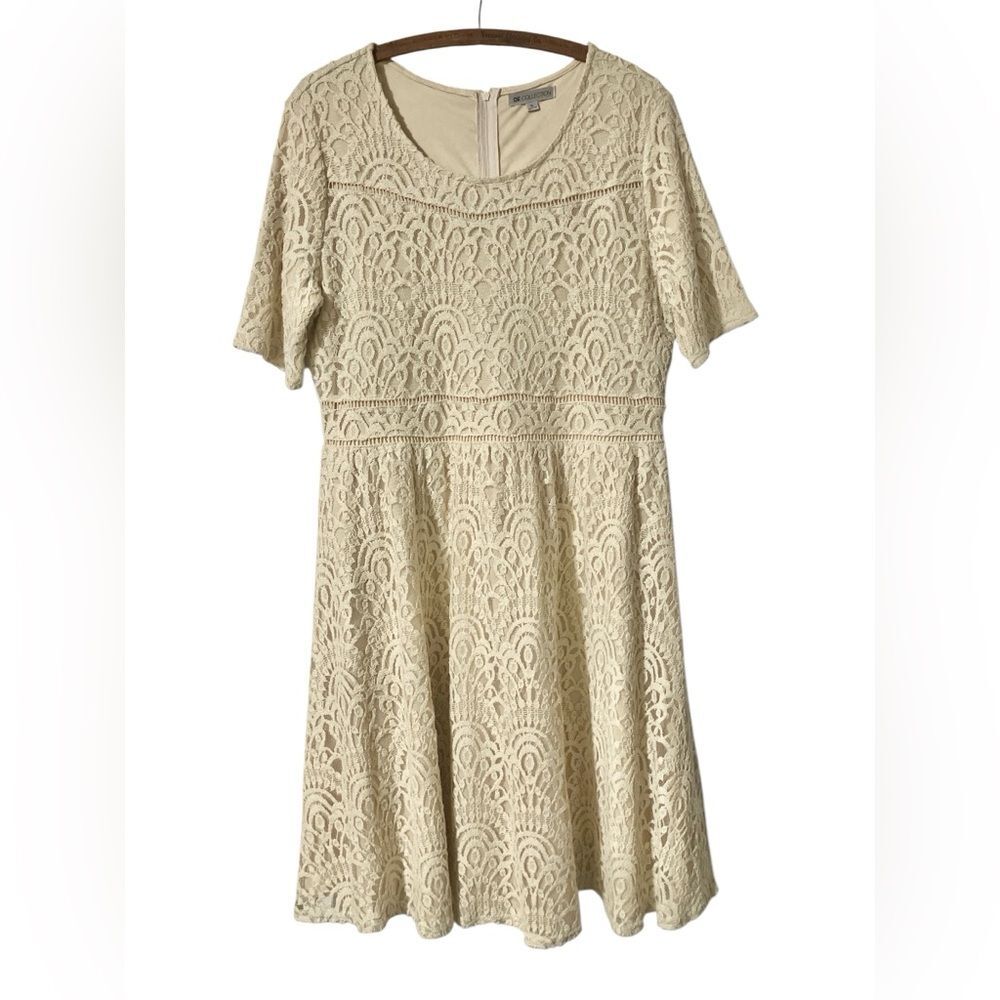 DE Collection Dress Size XL Lace Ivory Off White Wedding Graduation Formal